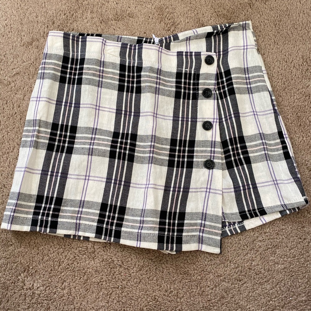 linen plaid skort - new with tags